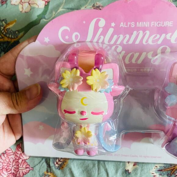 Ali’s Shimmering Stars Limited Edition Mini Figure Set - Picture 2 of 5